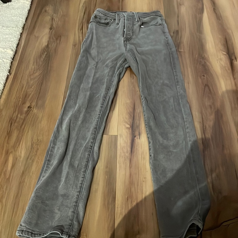 Levis grey skinny jeans.
